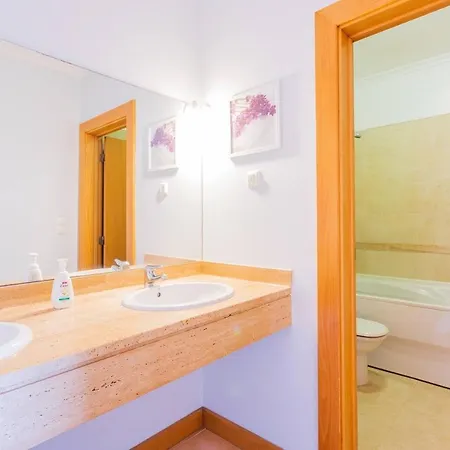 Appartement 5 Bedrooms In Privileged Area With Ocean View Funchal (Madeira)
